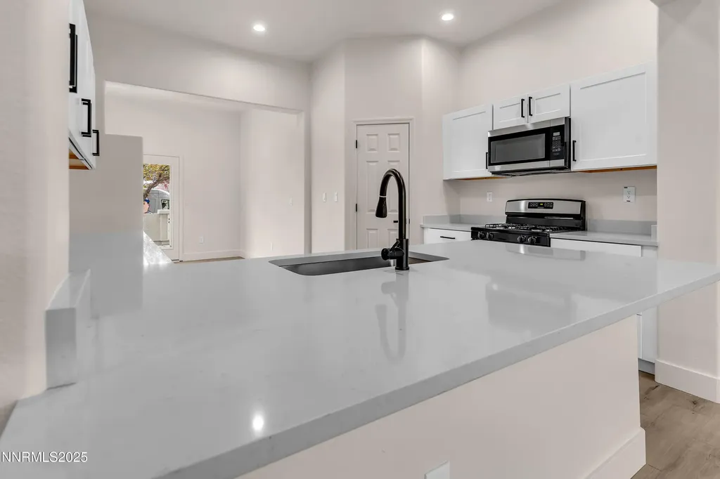 1651 Emerald Bay Reno NV 89521