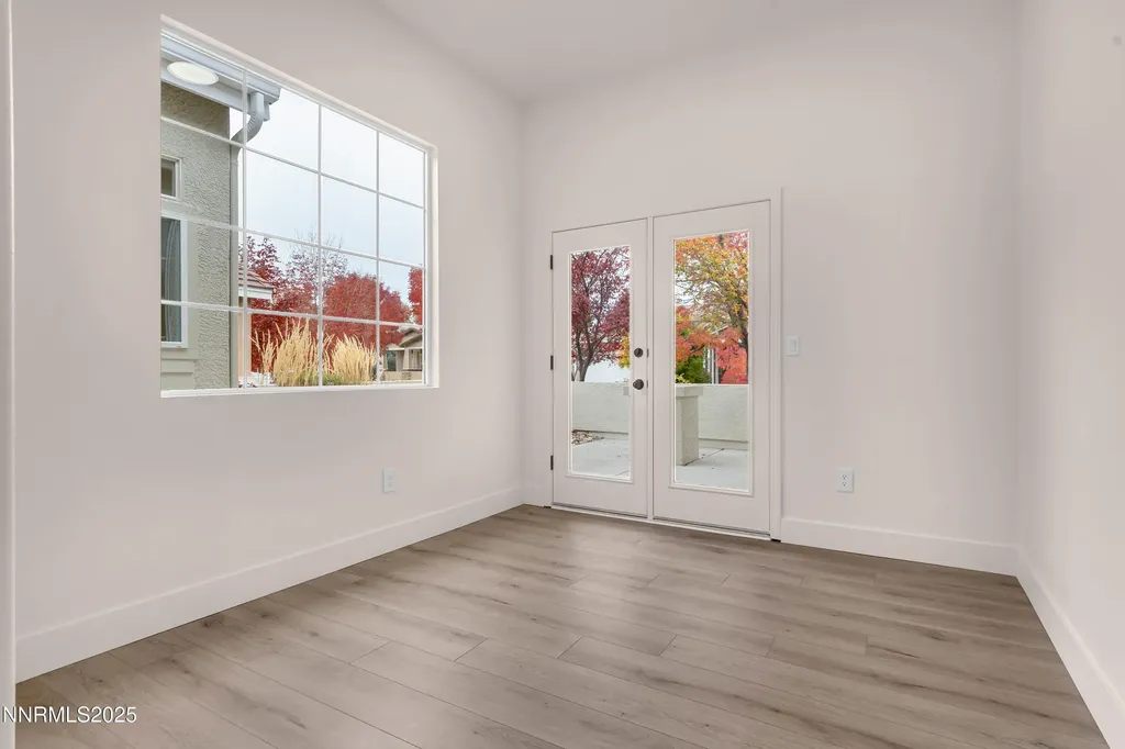 1651 Emerald Bay Reno NV 89521
