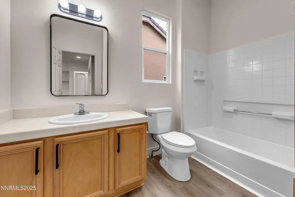 1651 Emerald Bay Reno NV 89521