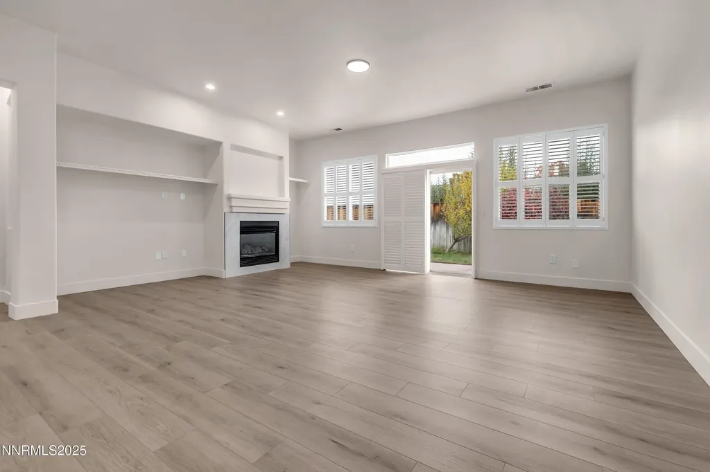 1651 Emerald Bay Reno NV 89521