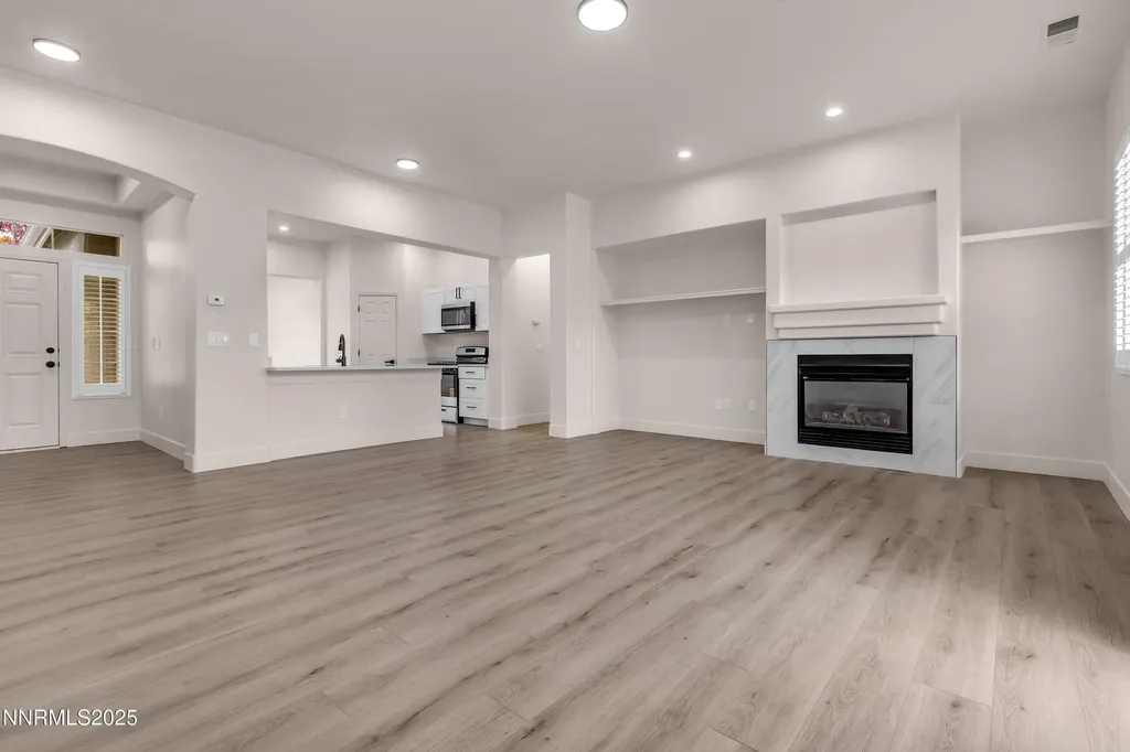 1651 Emerald Bay Reno NV 89521