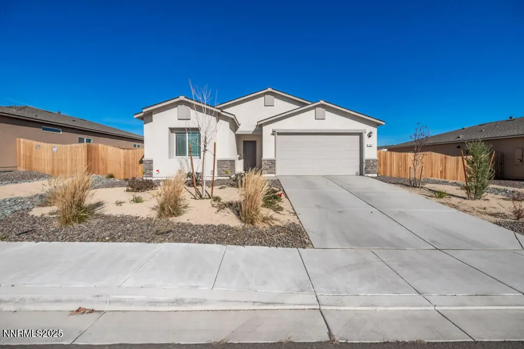 1026 Brierwood Fernley NV 89408