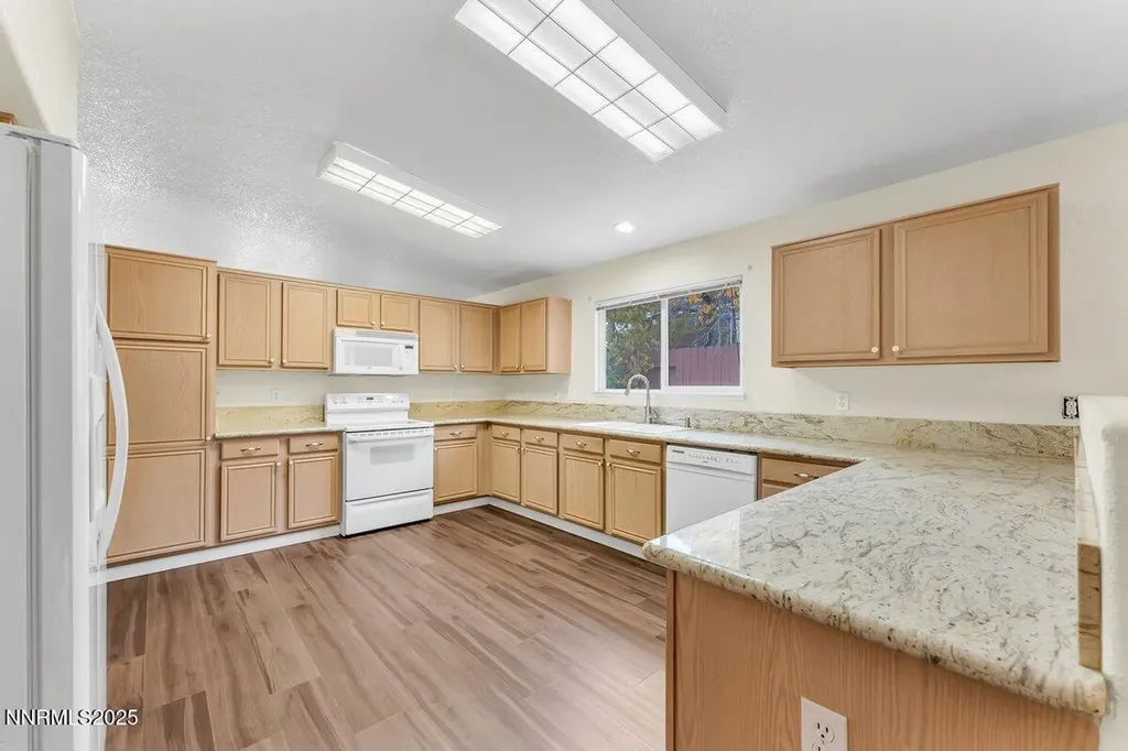 6975 Carmen Sun Valley NV 89433