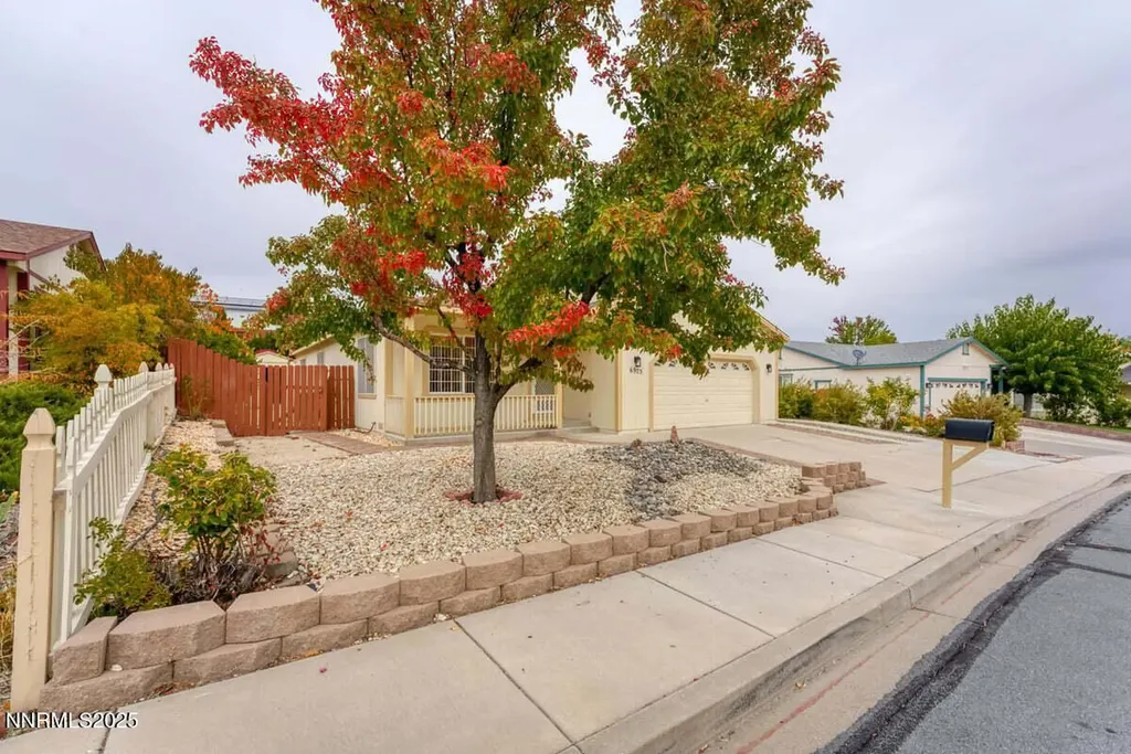 6975 Carmen Sun Valley NV 89433