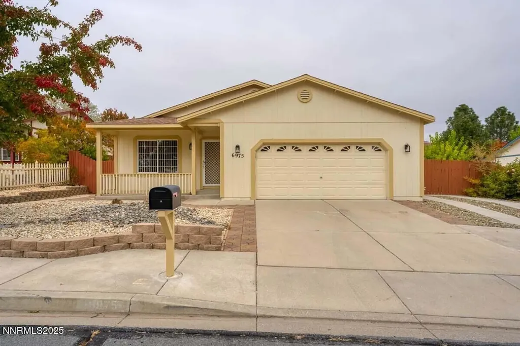 6975 Carmen Sun Valley NV 89433