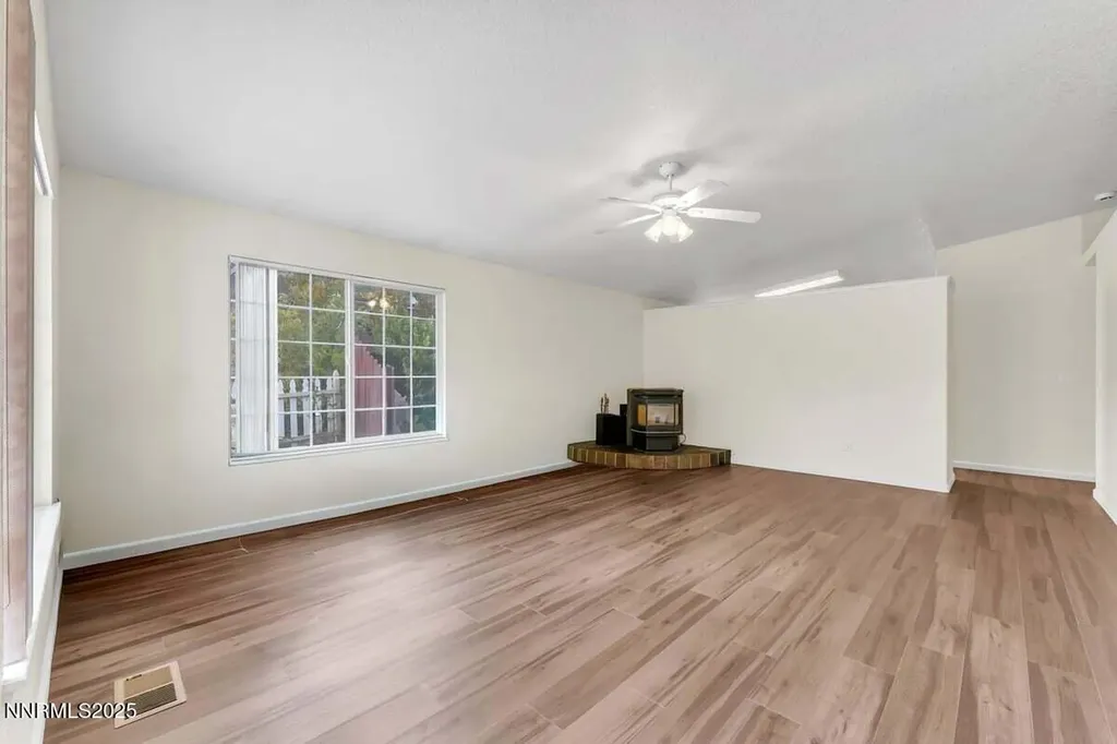 6975 Carmen Sun Valley NV 89433