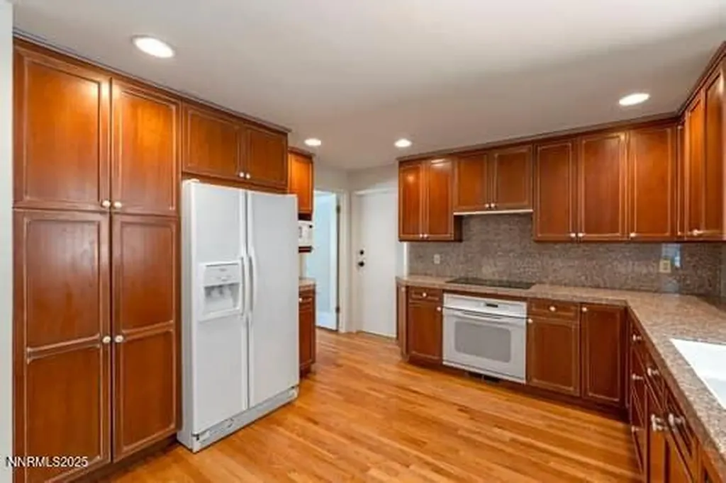 2201 Barnes Reno NV 89509