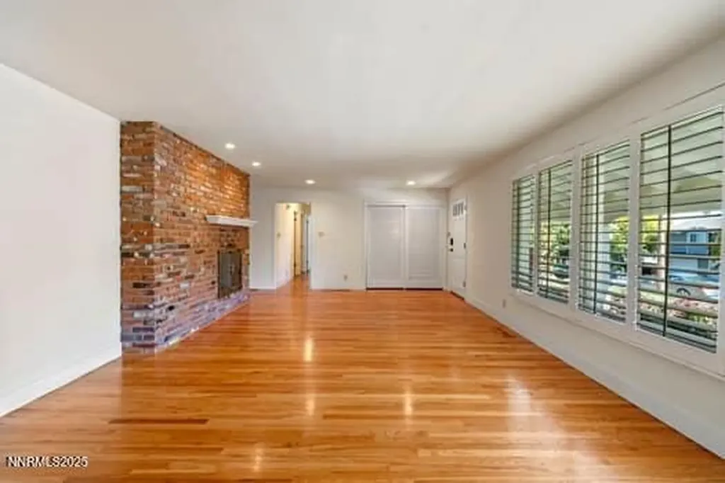 2201 Barnes Reno NV 89509