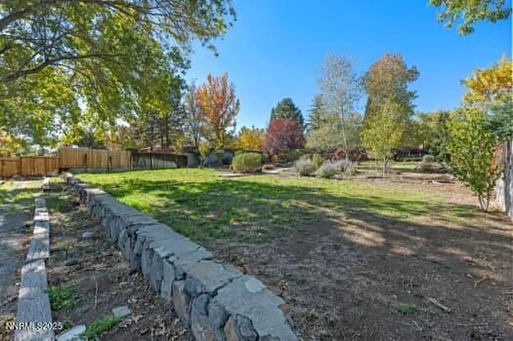 2201 Barnes Reno NV 89509