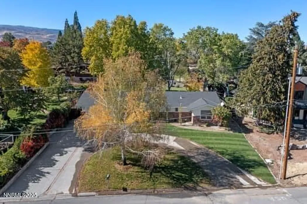 2201 Barnes Reno NV 89509