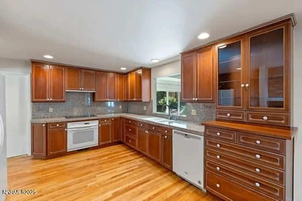 2201 Barnes Reno NV 89509