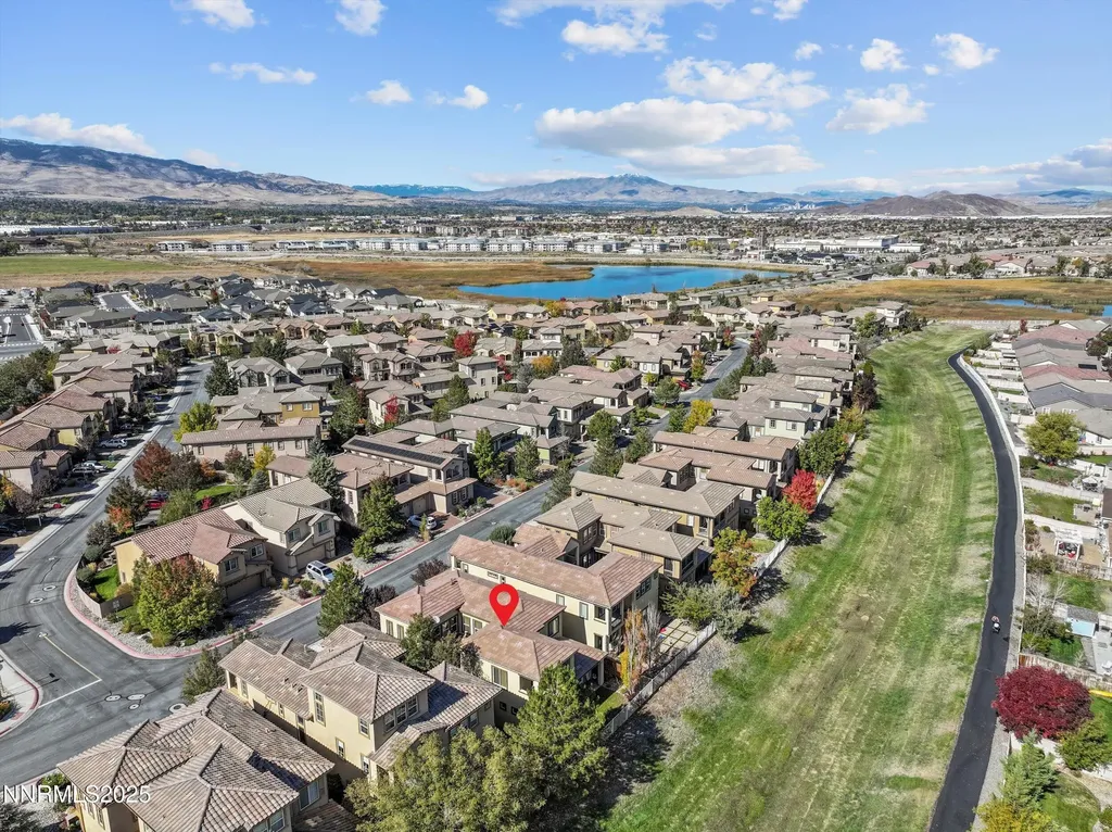 10900 Serratina Reno NV 89521