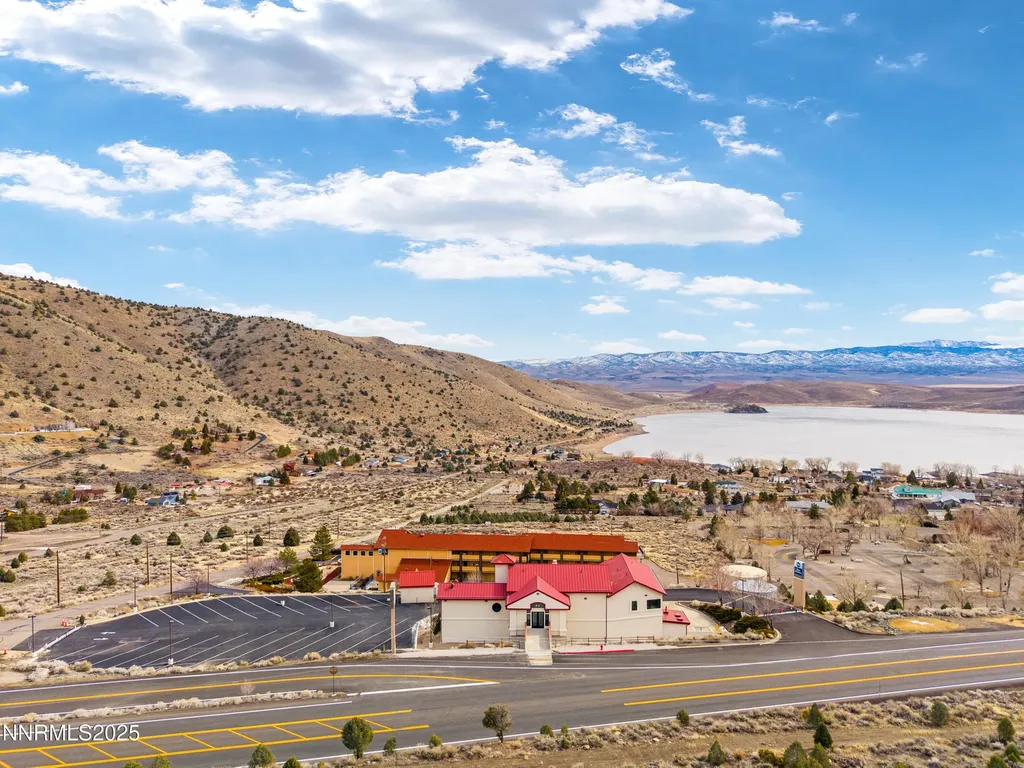 1929 Us-395 Gardnerville NV 89410