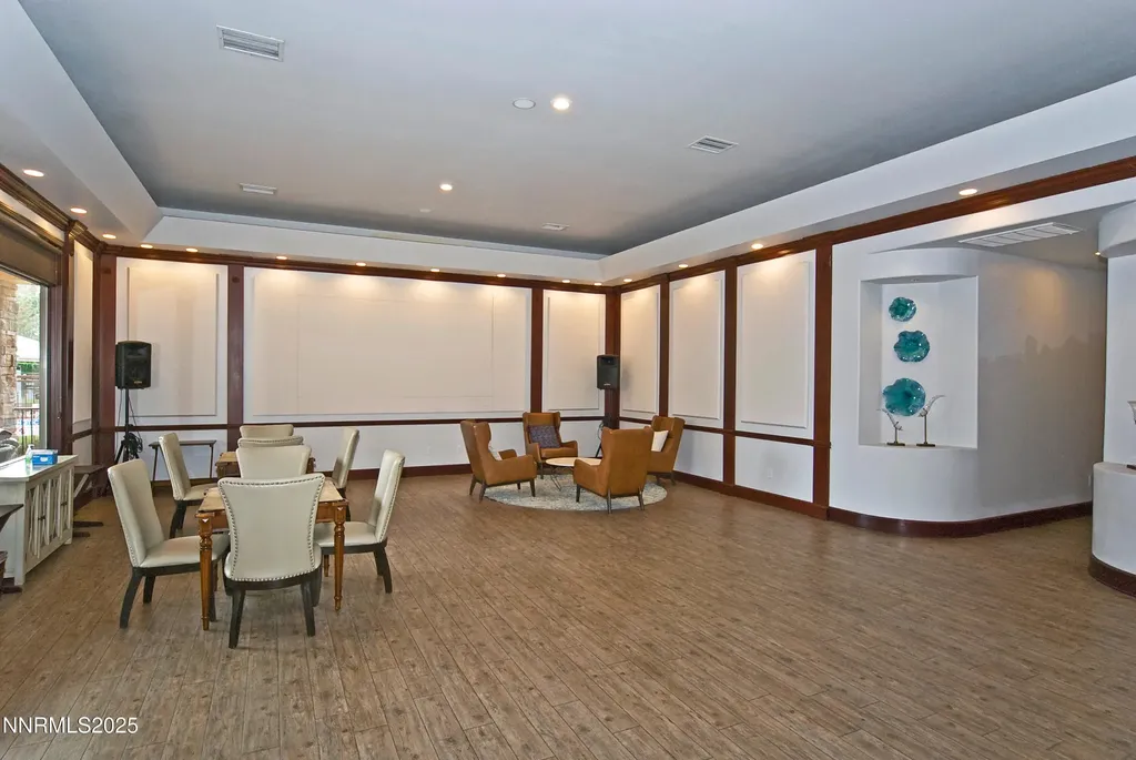 900 Meadows Reno NV 89521