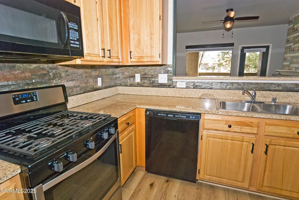 900 Meadows Reno NV 89521