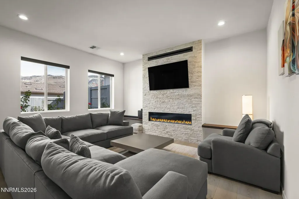 12514 Woods Clover Reno NV 89521