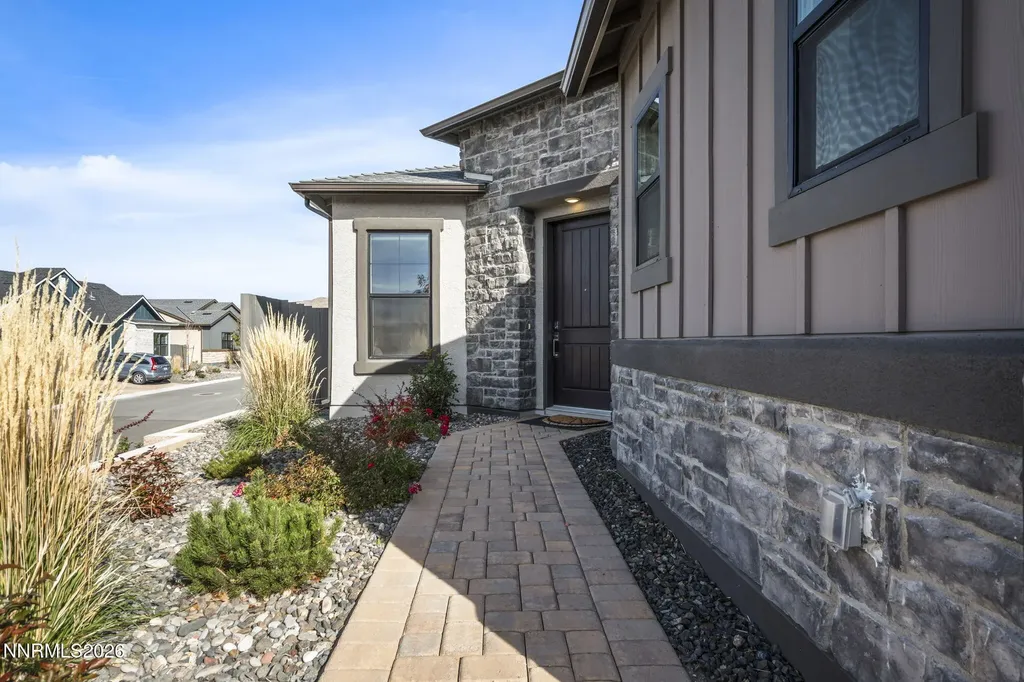 12514 Woods Clover Reno NV 89521