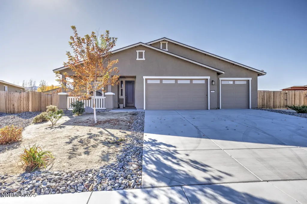 119 Alamosa Dayton NV 89403