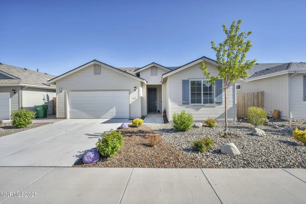 307 Granite Dayton NV 89403