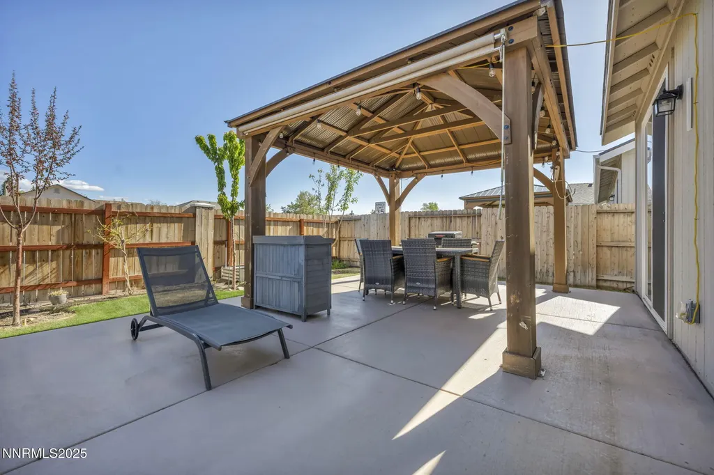 307 Granite Dayton NV 89403