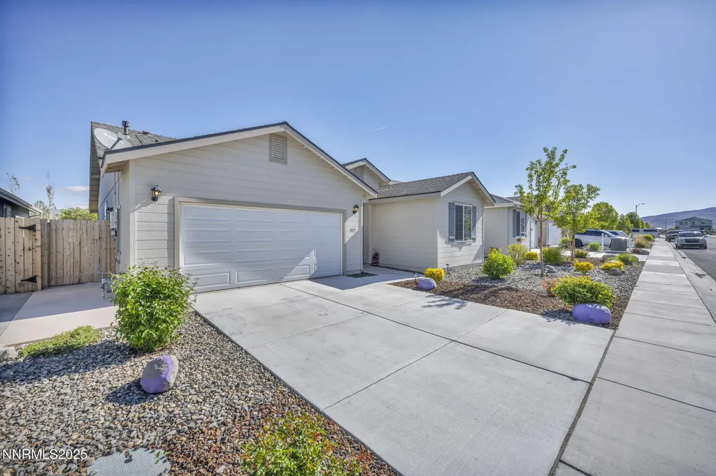 307 Granite Dayton NV 89403