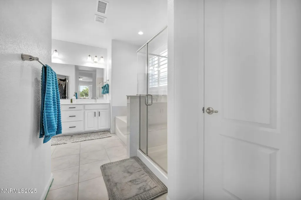 307 Granite Dayton NV 89403