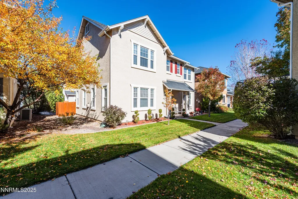 1648 Minden Village Minden NV 89423