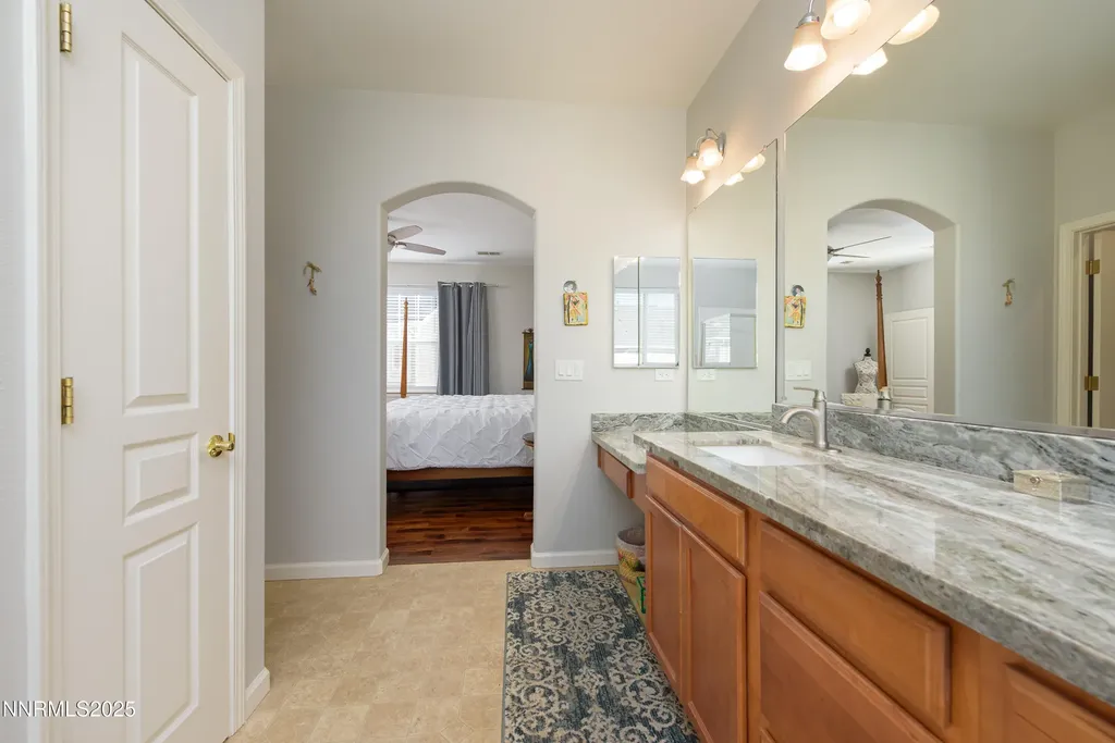 1648 Minden Village Minden NV 89423