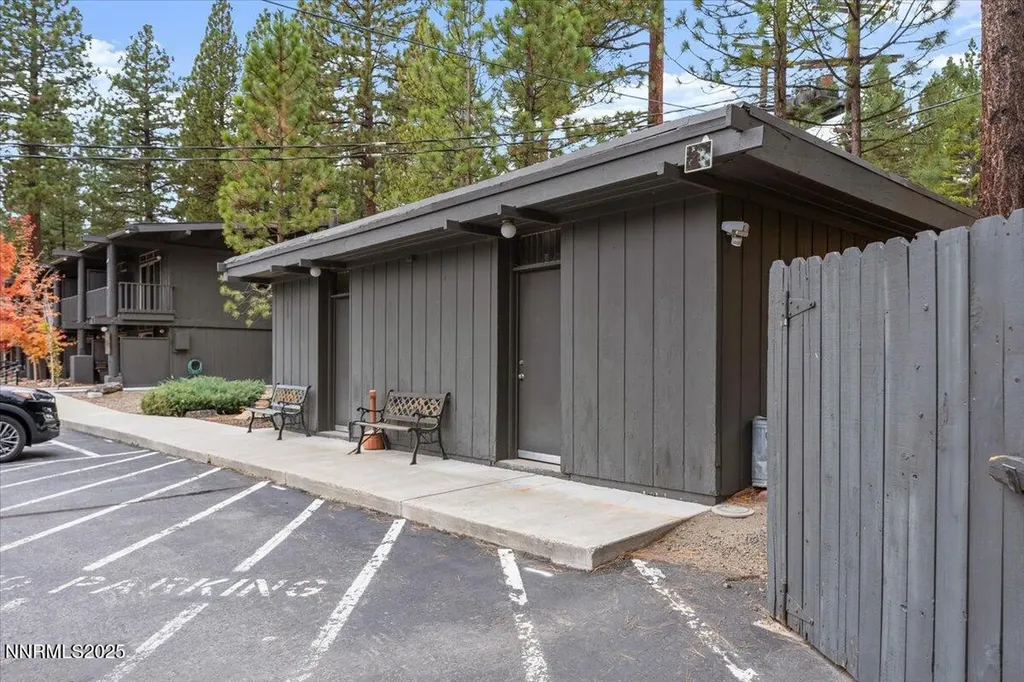 751 Tahoe Incline Village NV 89451
