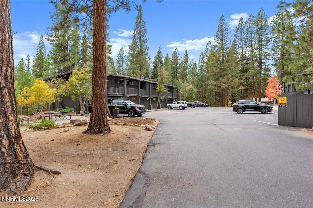 751 Tahoe Incline Village NV 89451