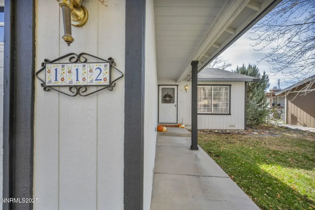 112 Avenue De La Bleu De Clair Sparks NV 89434