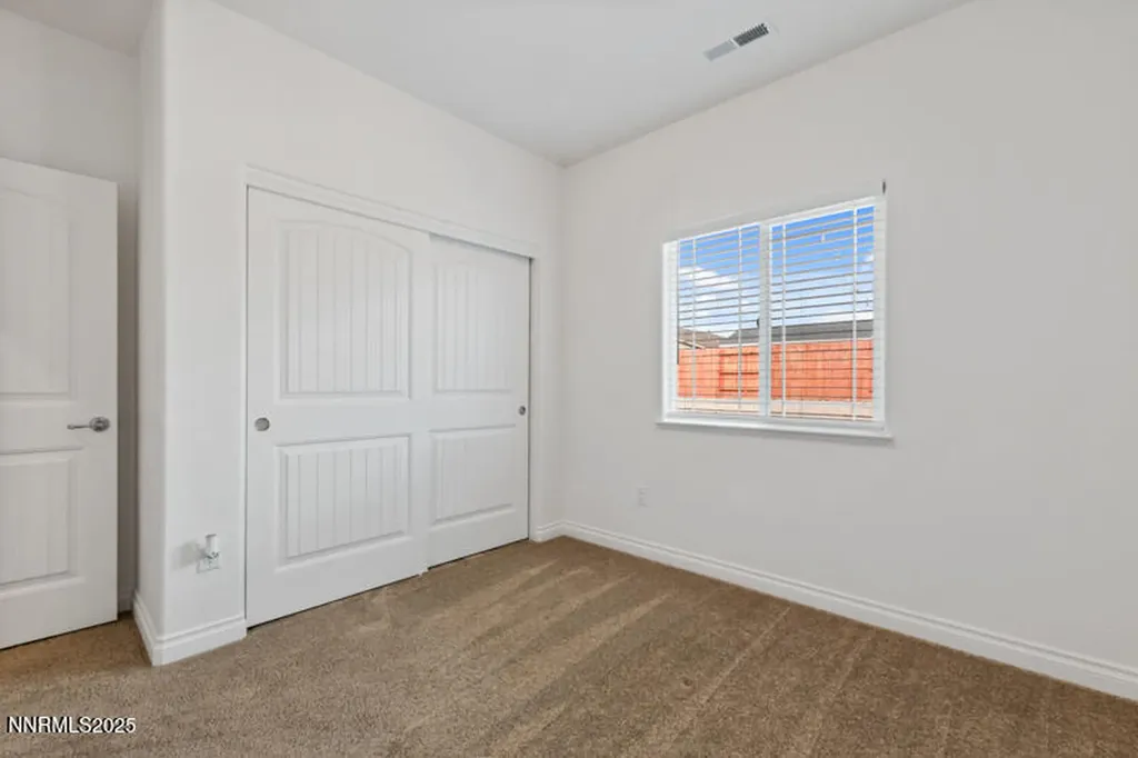 18697 Ginny Creek Reno NV 89508