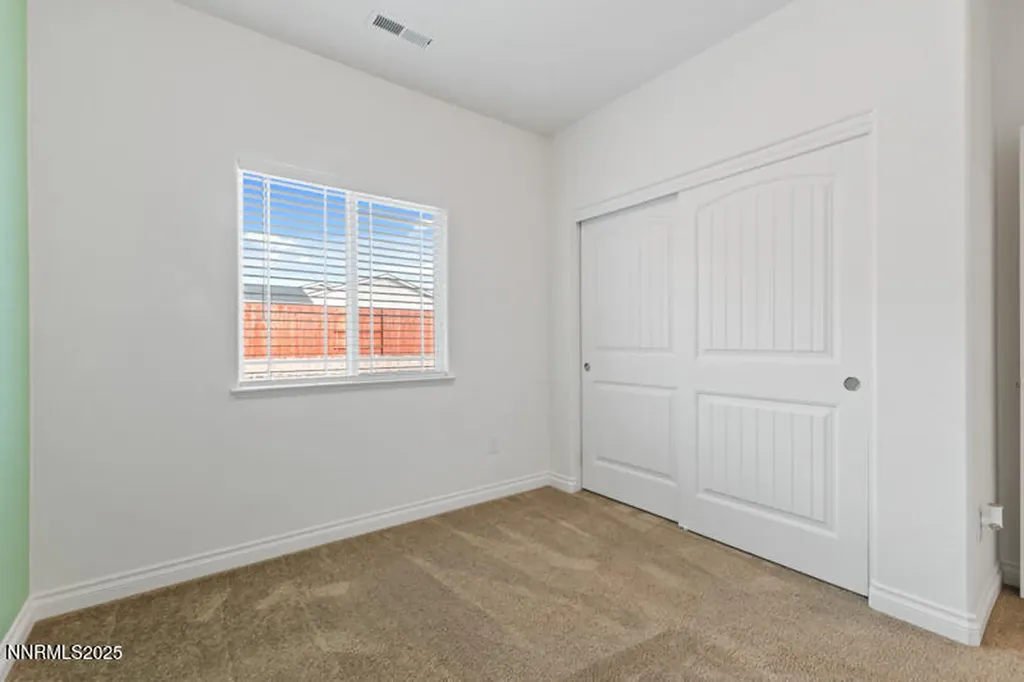 18697 Ginny Creek Reno NV 89508