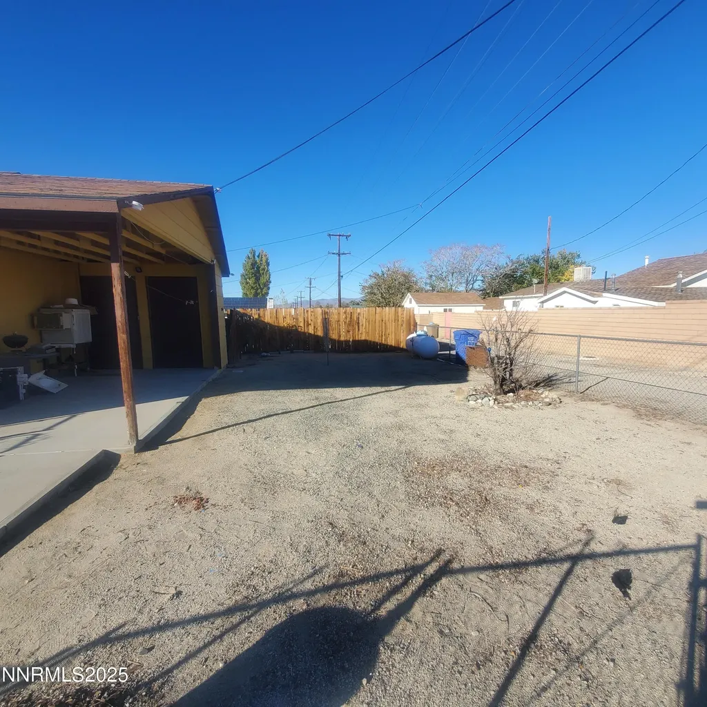 104 F Hawthorne NV 89415