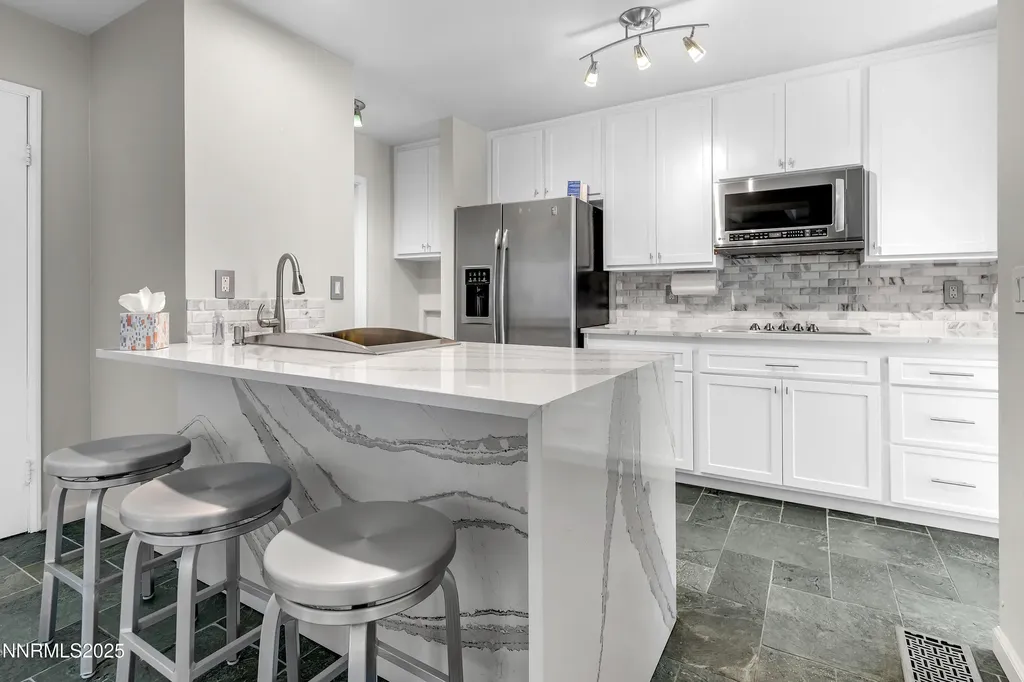 4314 Clyde Reno NV 89509