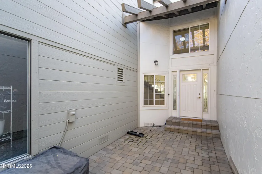 4314 Clyde Reno NV 89509