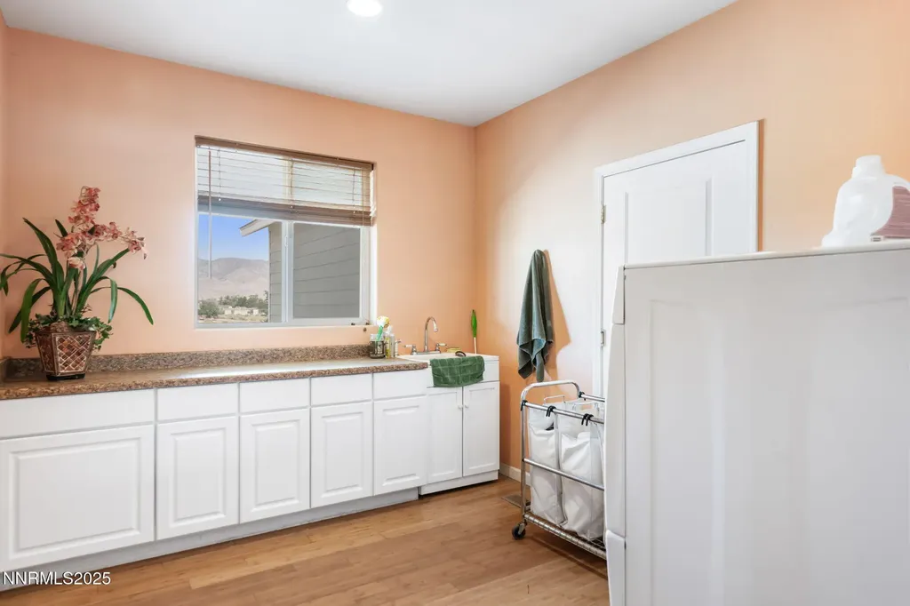 275 Imperial Dayton NV 89403