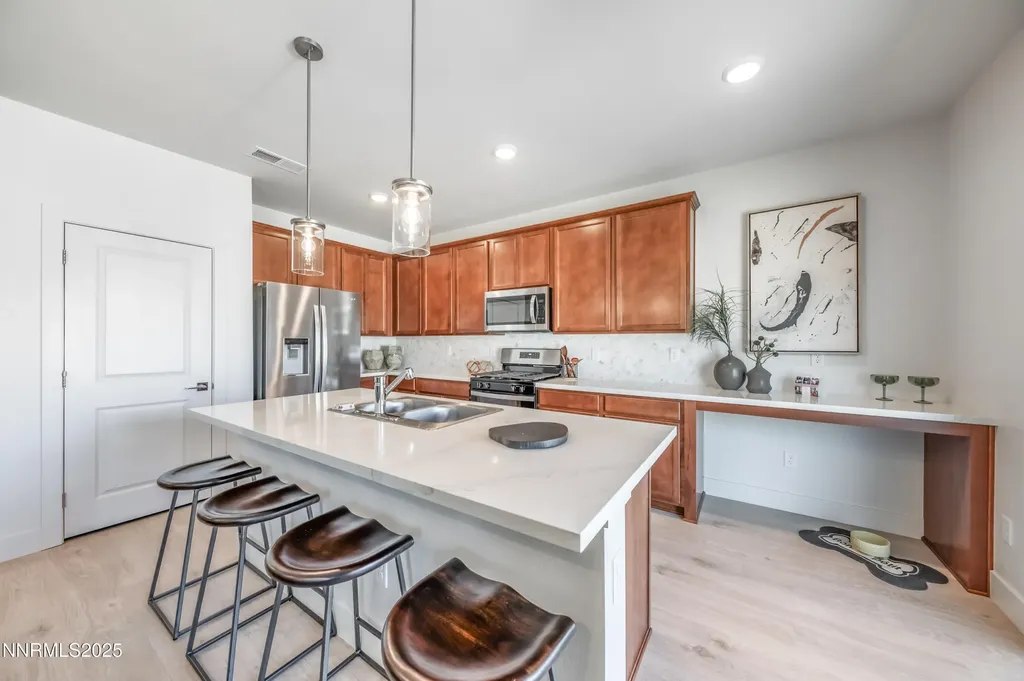 5437 Horizon Heights Sun Valley NV 89433