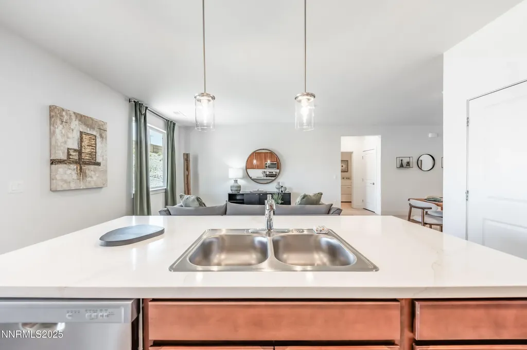 5437 Horizon Heights Sun Valley NV 89433