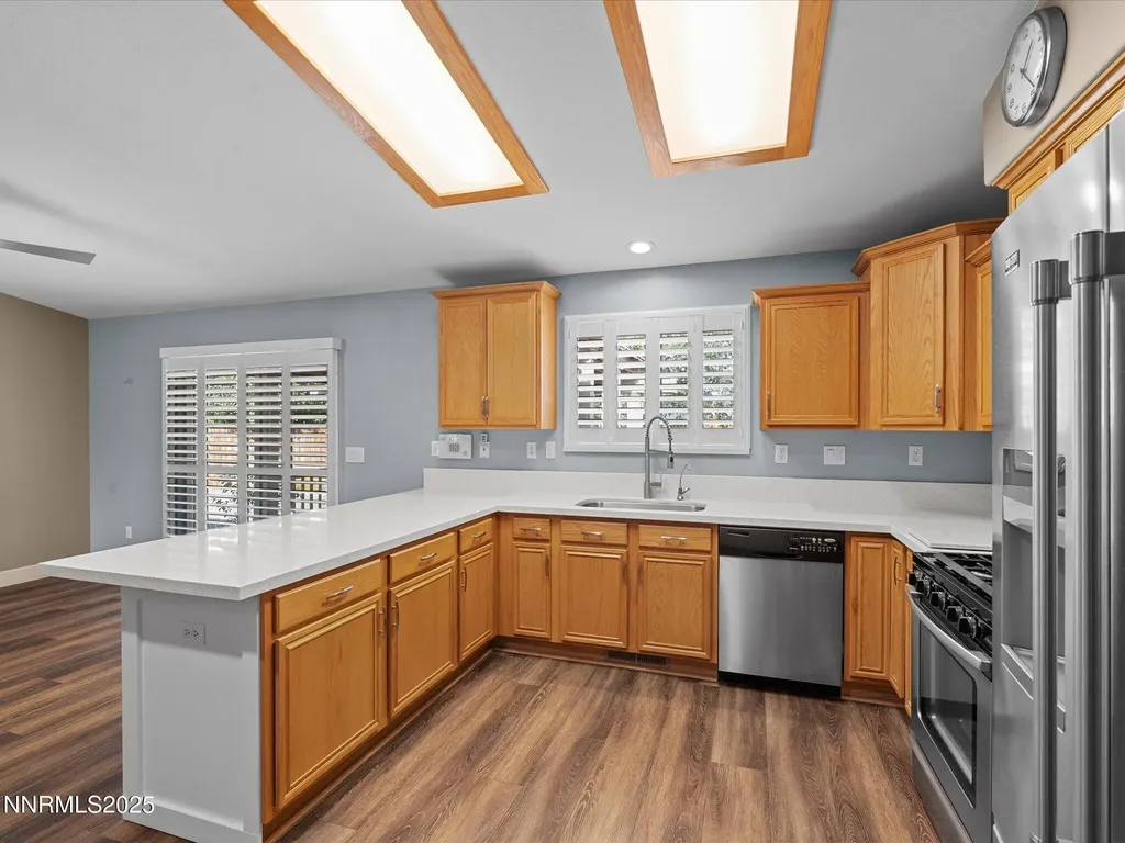 807 Lark Fernley NV 89408