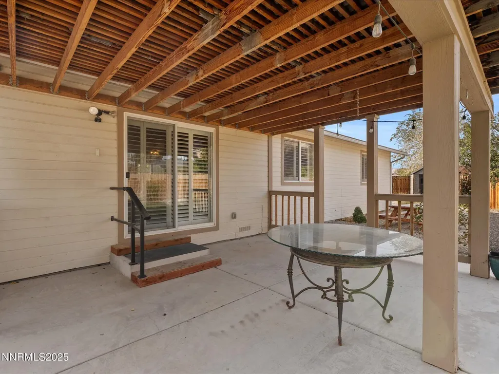 807 Lark Fernley NV 89408