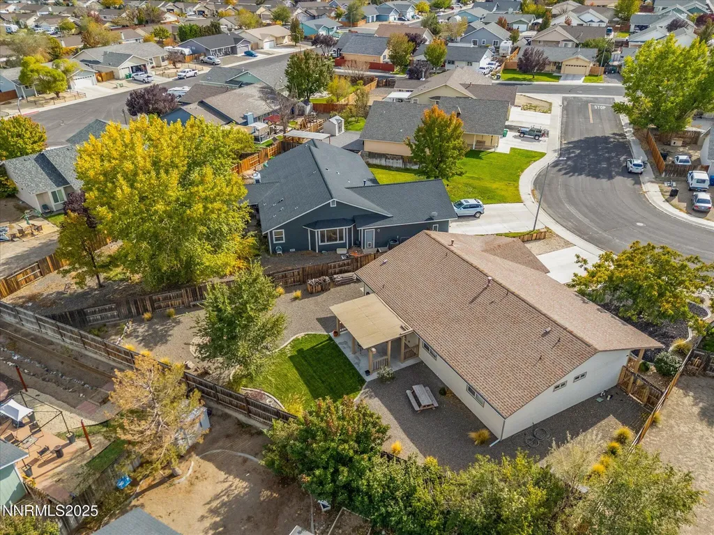 807 Lark Fernley NV 89408