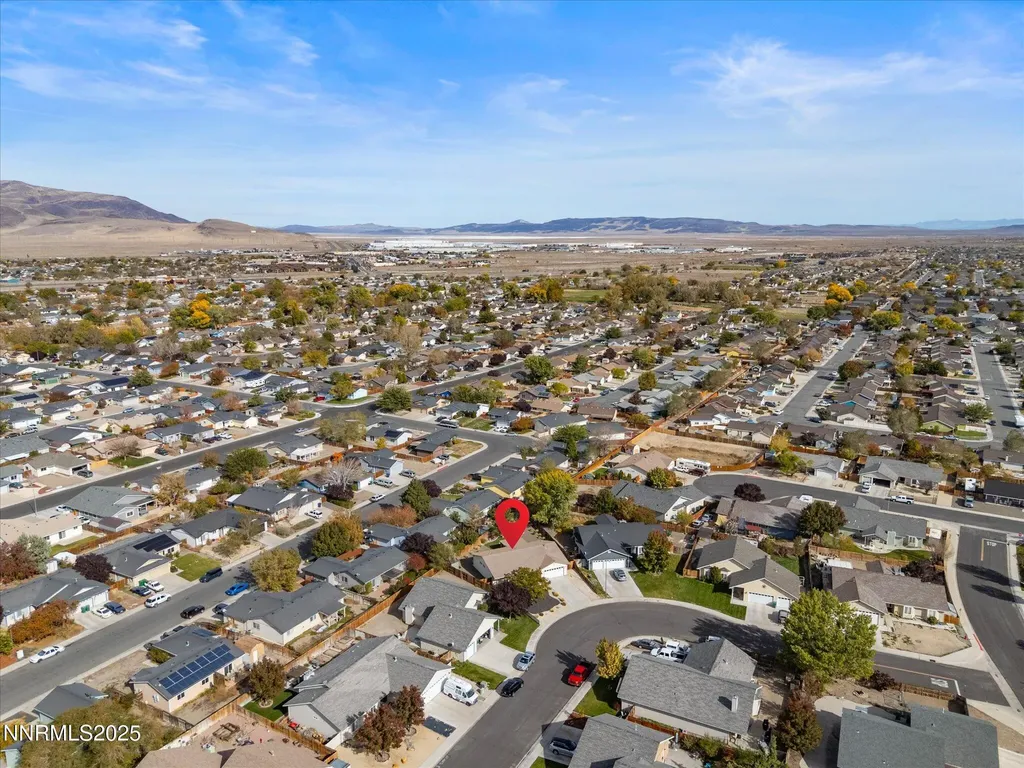 807 Lark Fernley NV 89408