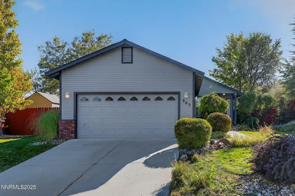 985 Hilltop Carson City NV 89705