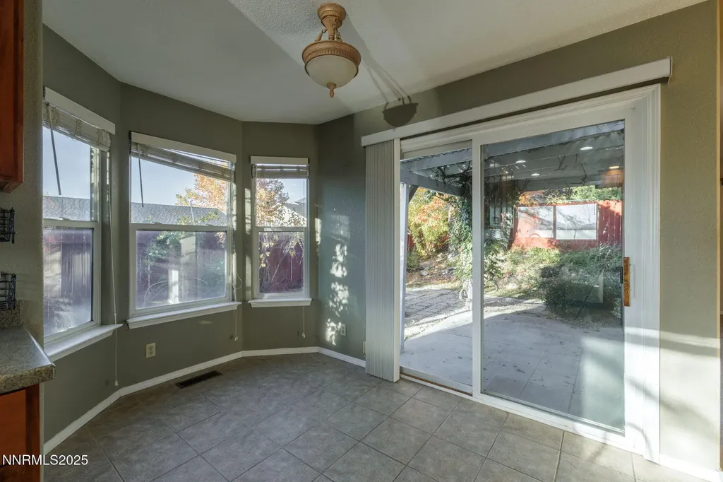 985 Hilltop Carson City NV 89705