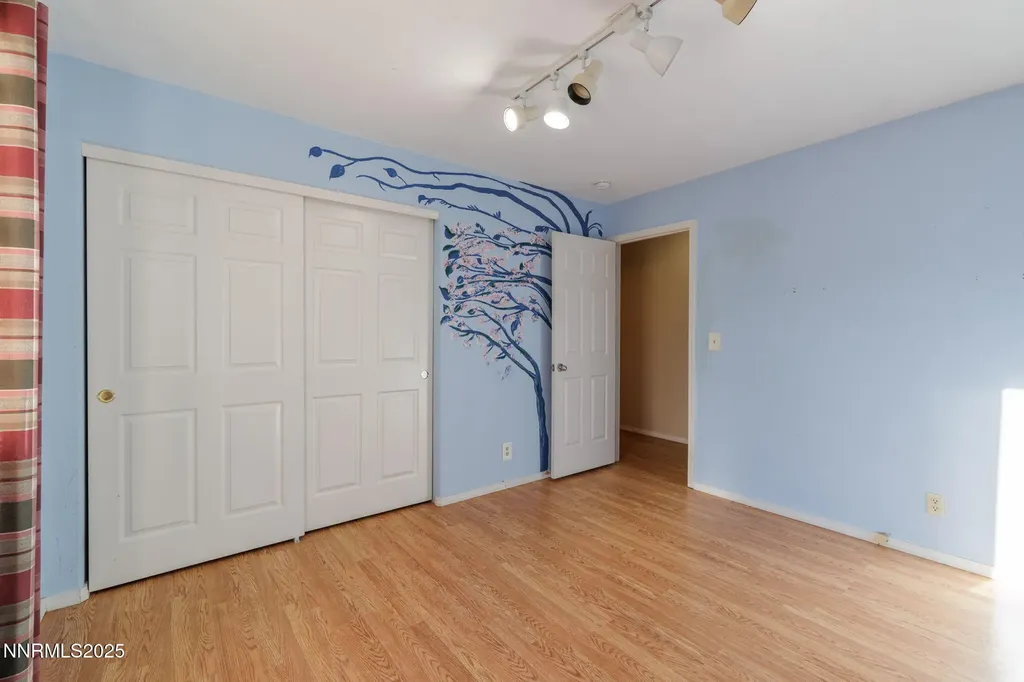 985 Hilltop Carson City NV 89705