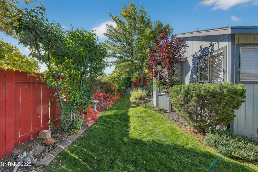 985 Hilltop Carson City NV 89705
