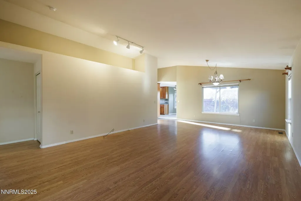985 Hilltop Carson City NV 89705