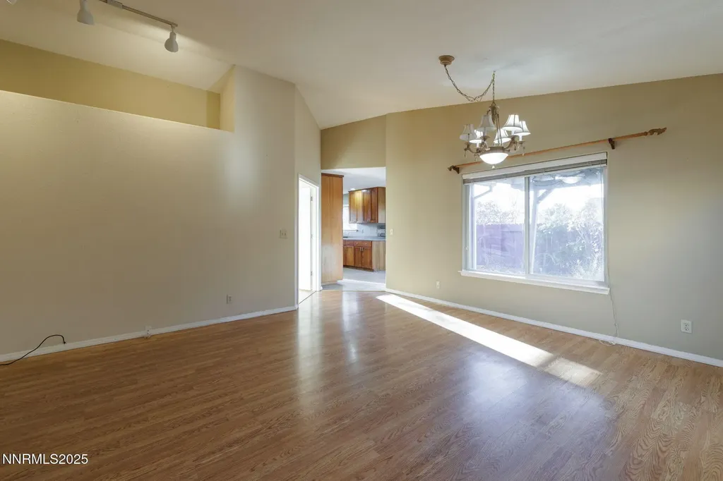 985 Hilltop Carson City NV 89705
