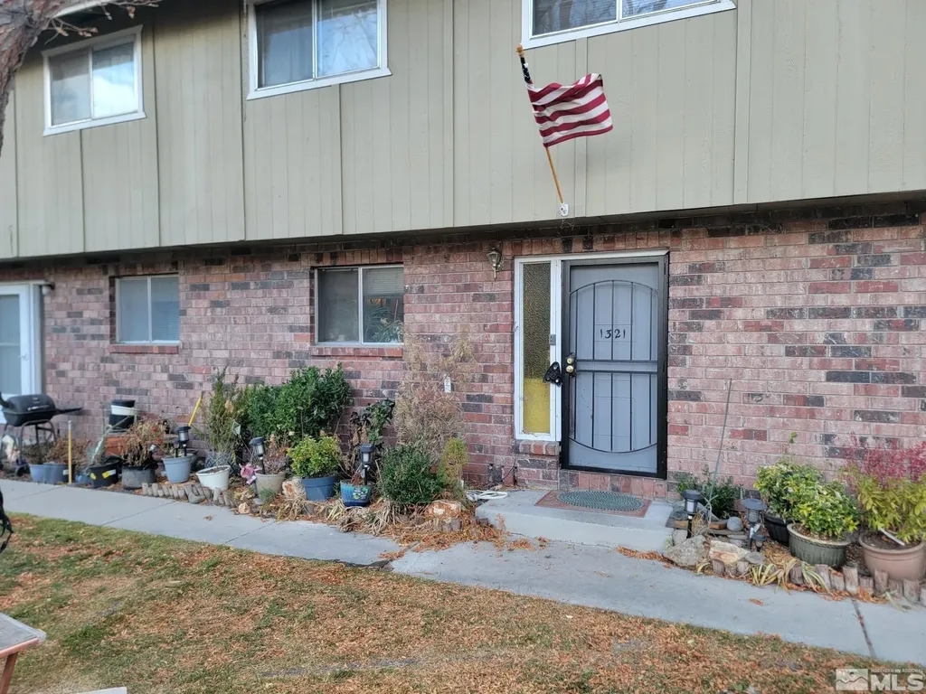 1321 Ashby Carson City NV 89701